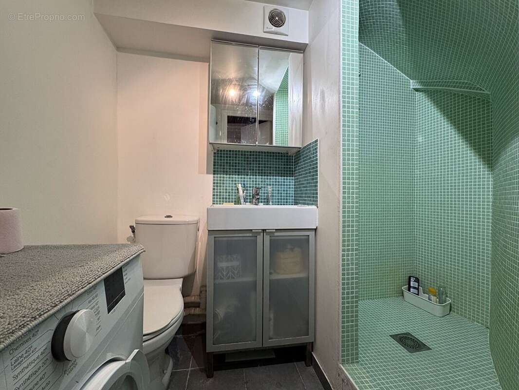 Appartement à PARIS-10E