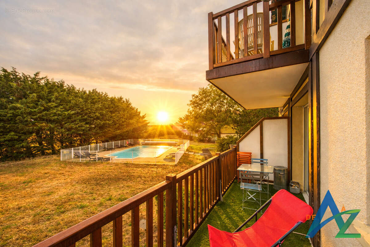 Appartement meublé dans résidence avec piscine   à 450 m de la mer - photo 8