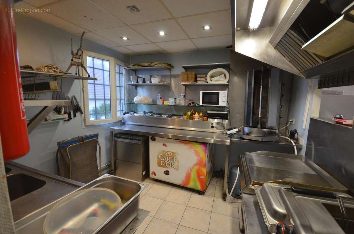 Commerce à BREUIL-LE-VERT