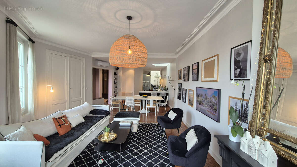 Appartement à BORDEAUX