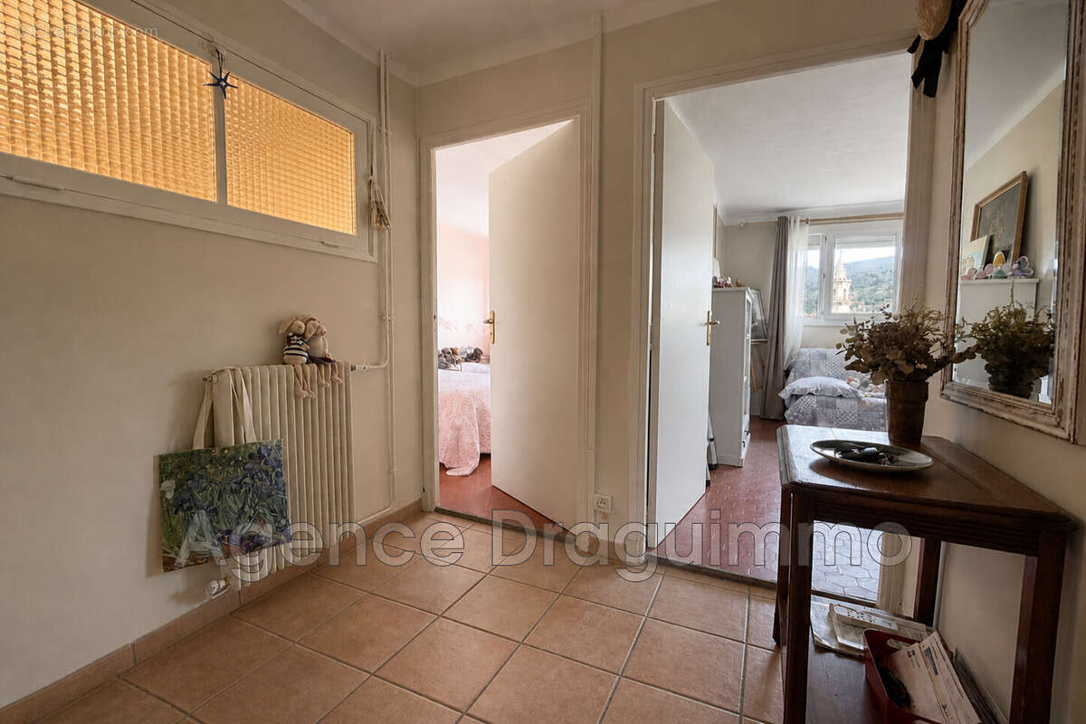 Appartement à DRAGUIGNAN