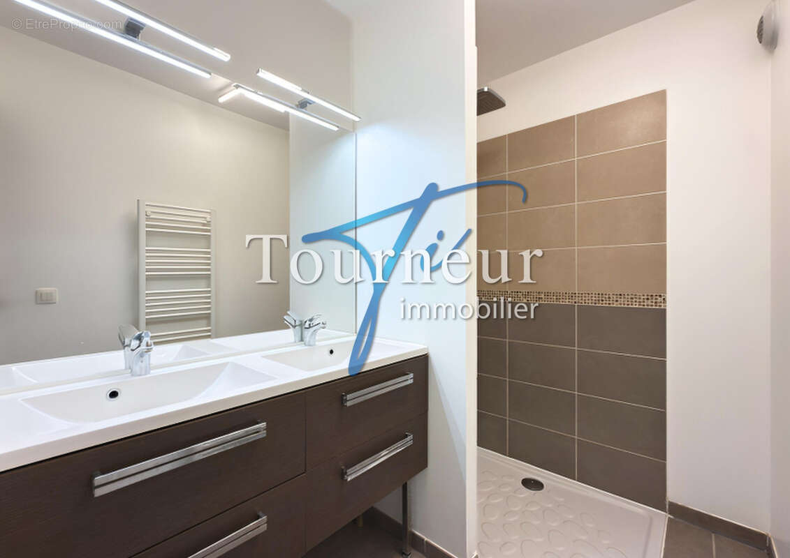 Appartement à SANARY-SUR-MER
