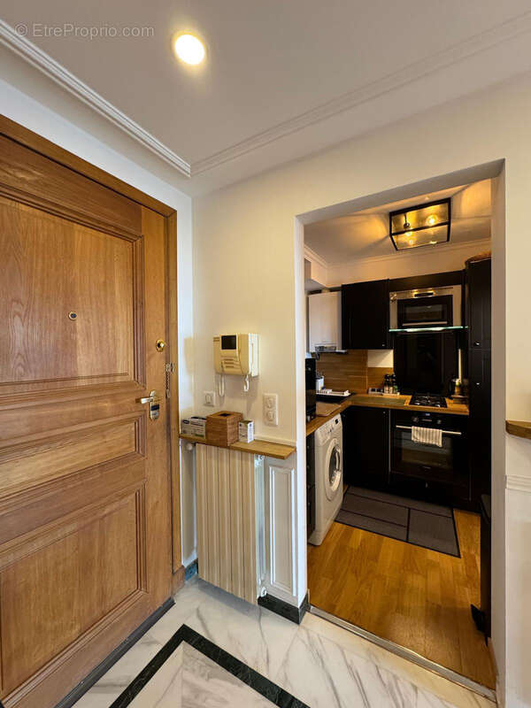 Appartement à EZE