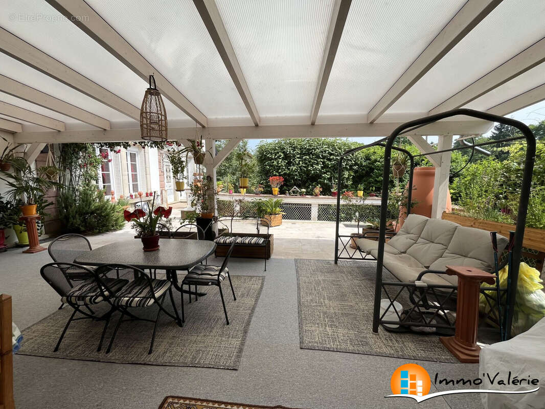 Maison 761 m² à Jeanmenil  - photo 7