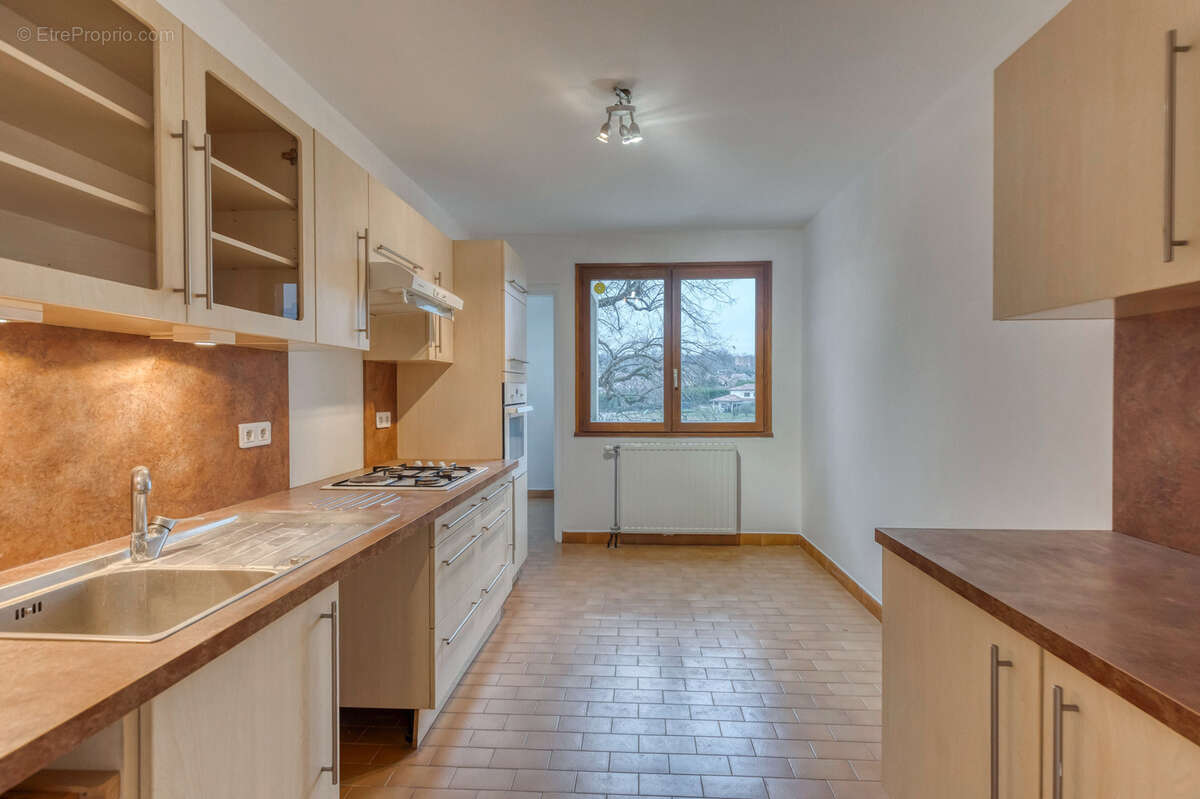 Appartement à MOIRANS