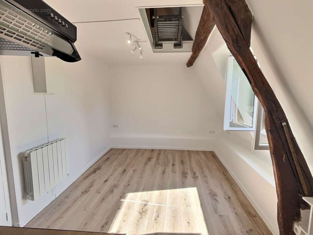 Appartement à MENNECY