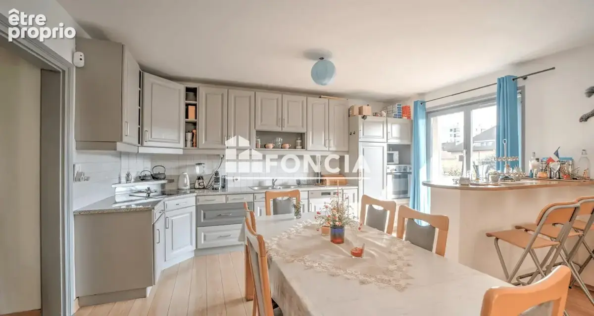 Au centre de Ferney, spacieux T3 pour investisseur - photo 4