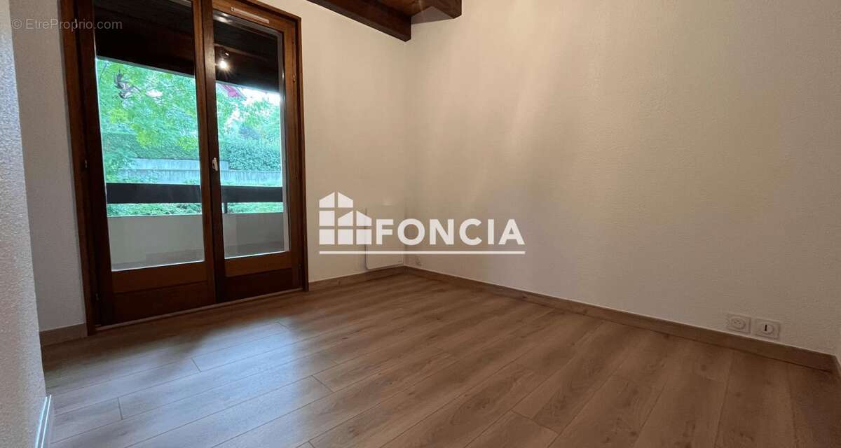 Appartement à EVIAN-LES-BAINS