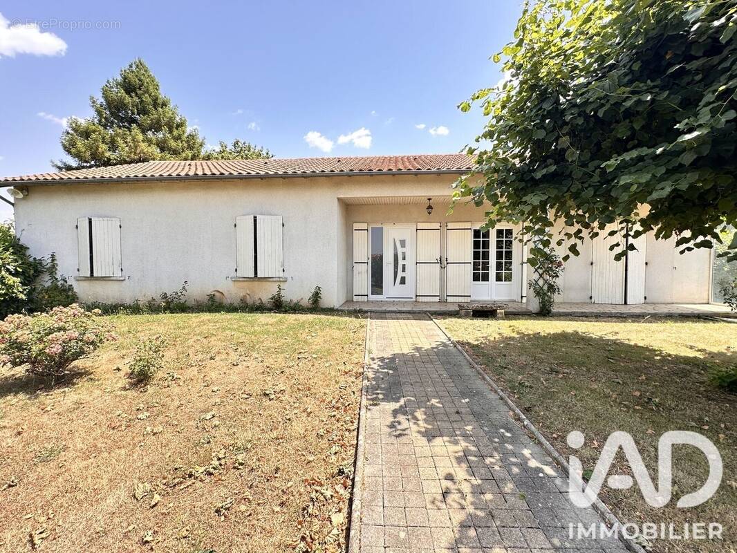Photo 1 - Maison à CHAUNAY