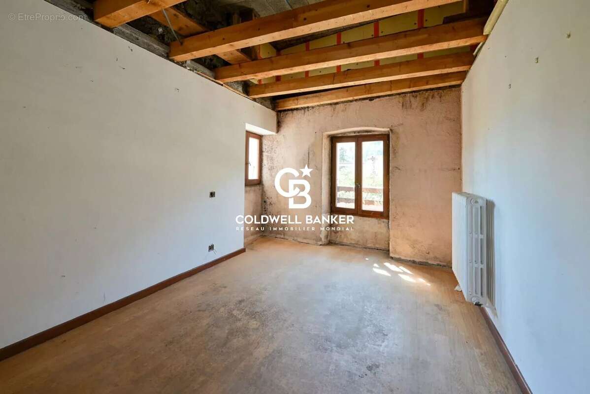 Appartement à MAGLAND