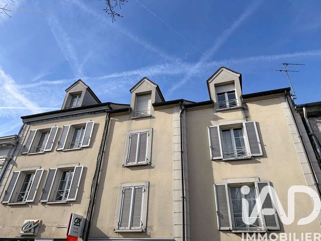 Photo 2 - Appartement à MONTLHERY