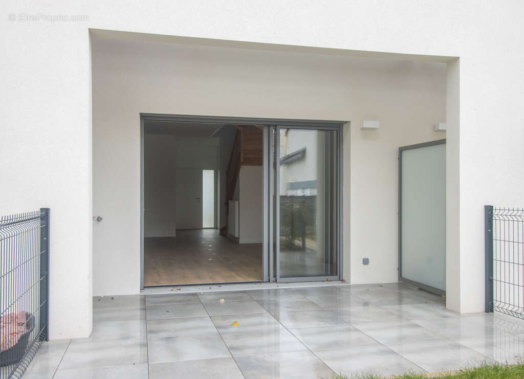 Duplex - Angers - 3 pièces - 72.70 m2 - Terrasse, jardin et parking - photo 15