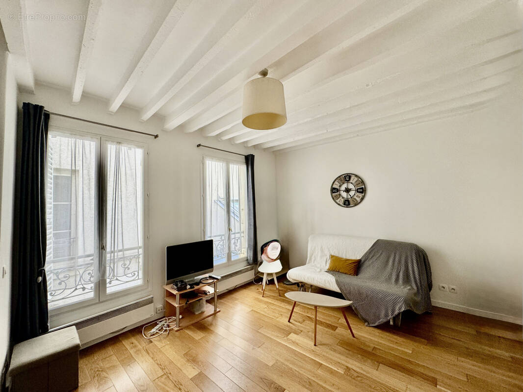 Appartement à PARIS-6E