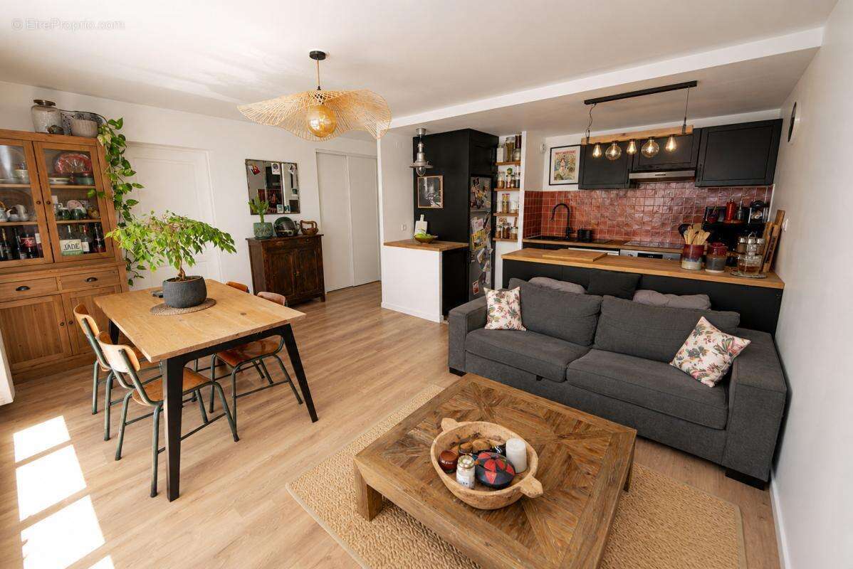 Vente appartement T2 48m2 BORDEAUX (33300) - photo 3