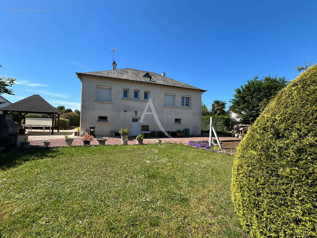 Maison à VINEUIL