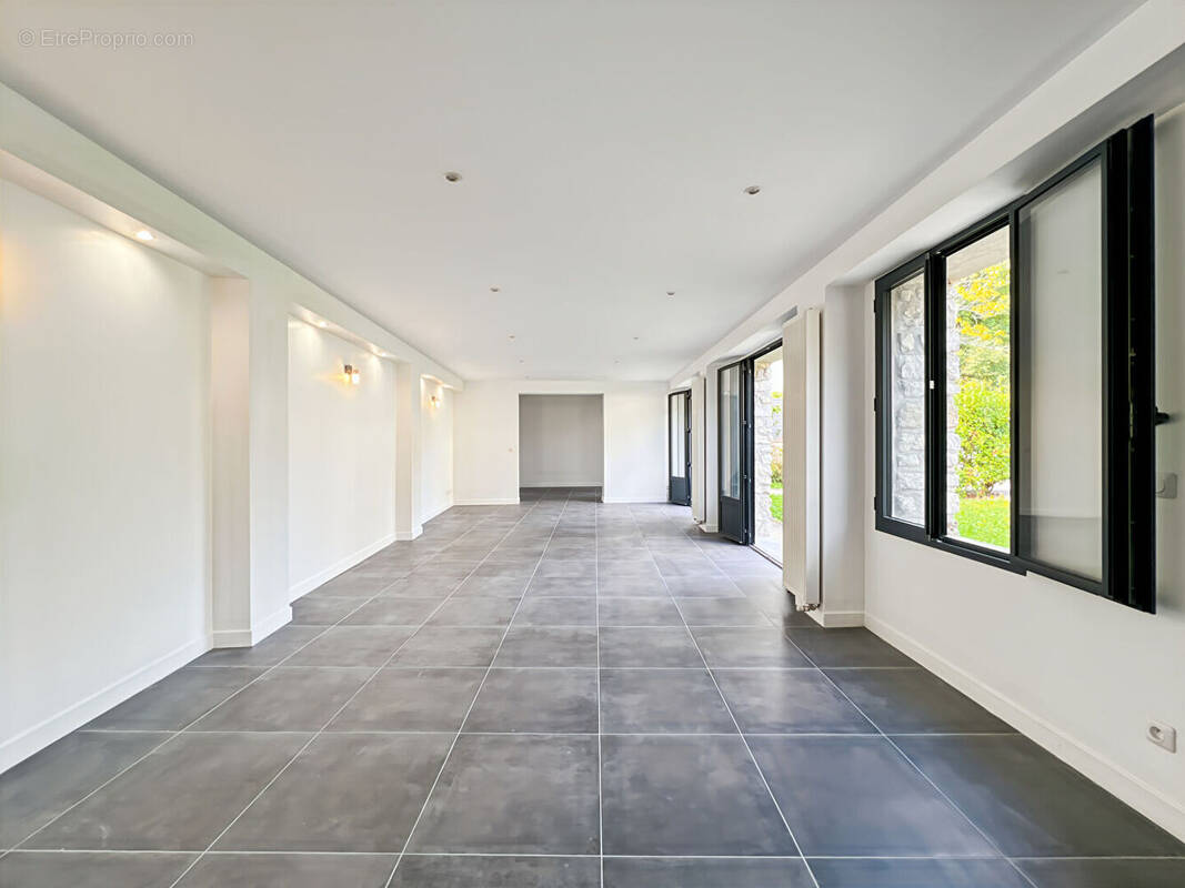 Maison à MANTES-LA-VILLE