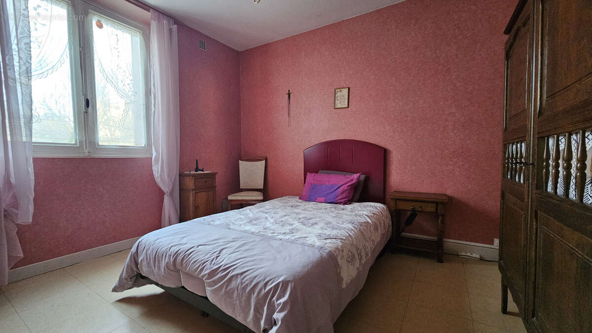 Maison à SAINT-PAUL-DES-LANDES