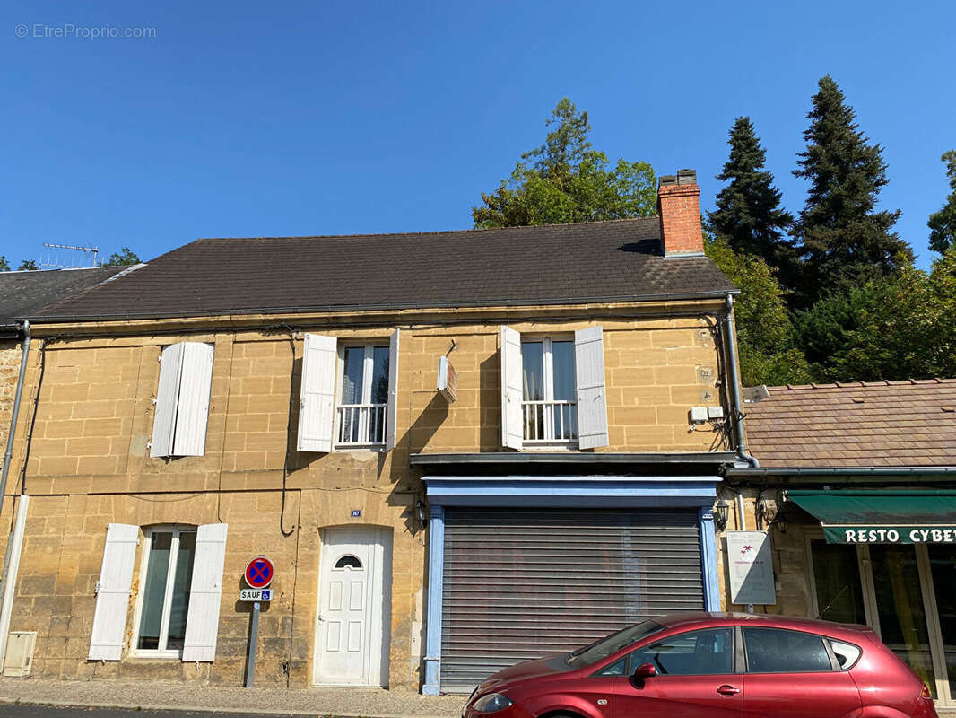 Appartement à SARLAT-LA-CANEDA