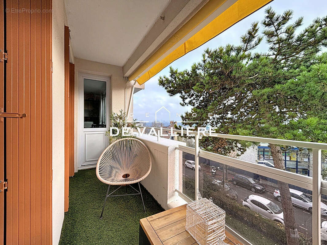 Appartement à SURESNES