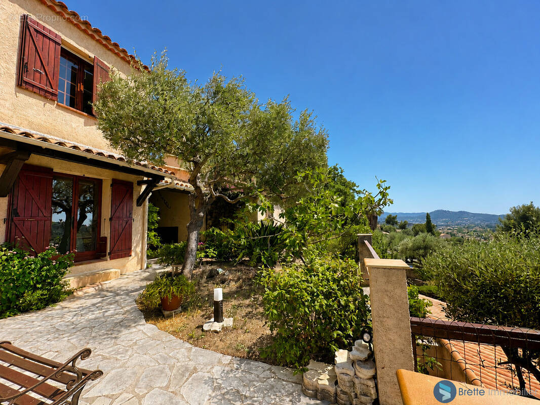 Maison à OLLIOULES