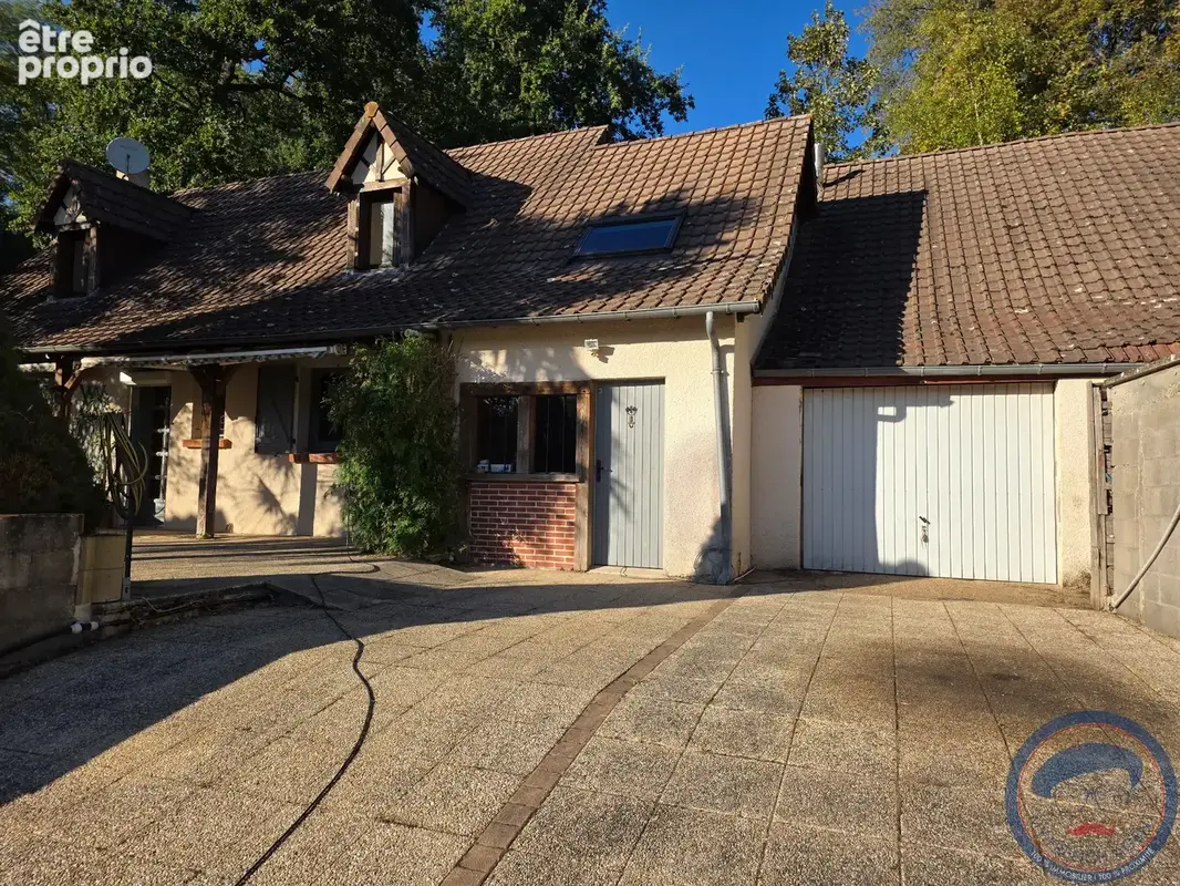 Maison à VERNOU-SUR-BRENNE
