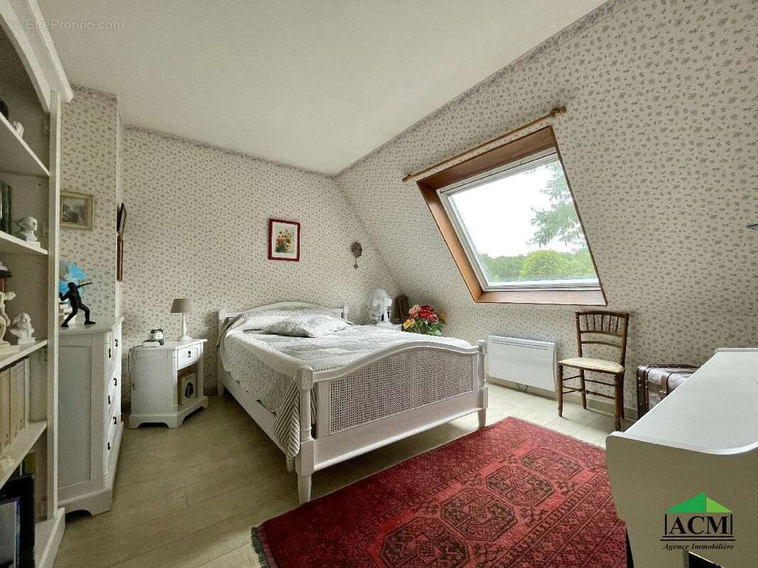 Maison à MERY-SUR-OISE