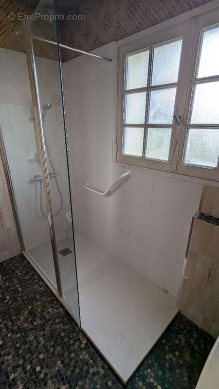 Maison familiale des années 70 sur 4 500 m² de terrain  Proche Pontivy - photo 10