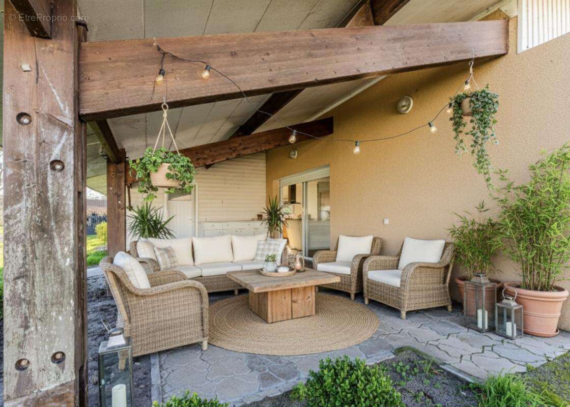 Maison à GUJAN-MESTRAS