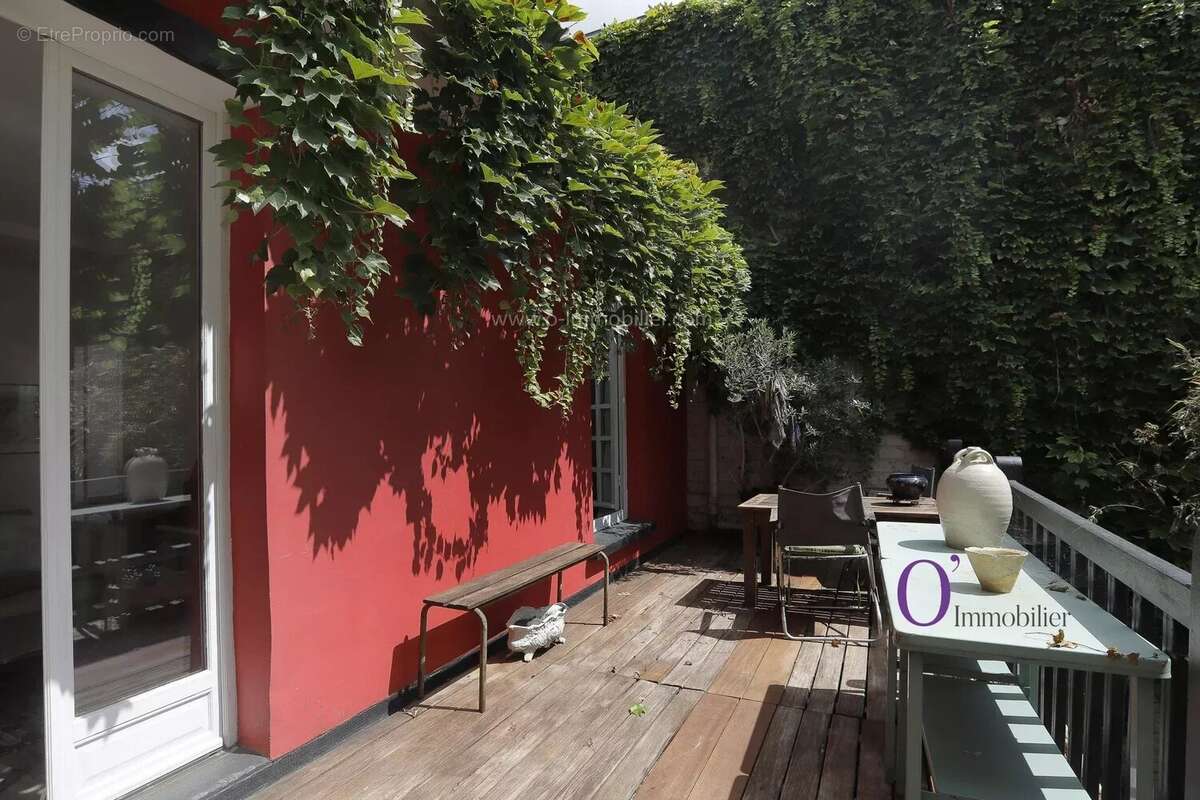 Maison à LES LILAS