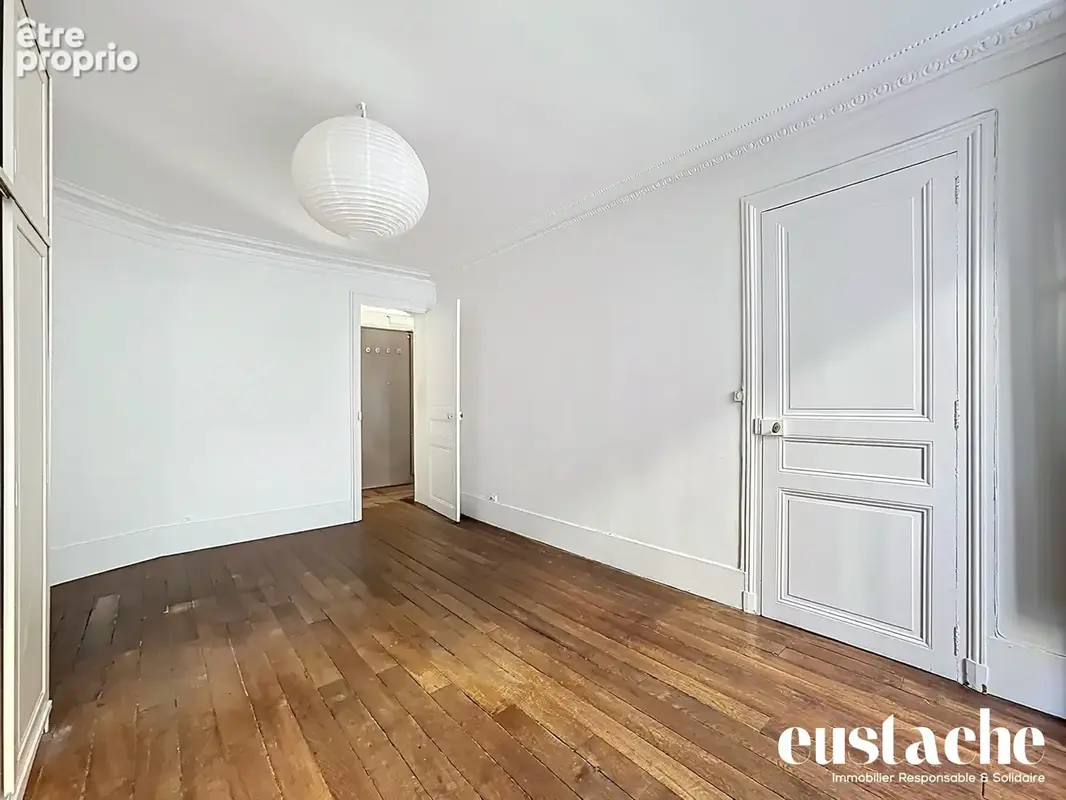 Appartement 2 pièces 44 m² à vendre à Paris-10e (75010) - photo 3