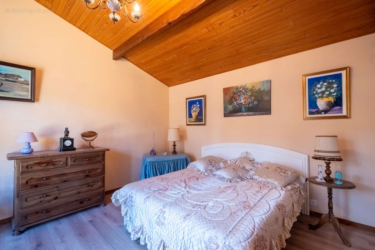 Abatilles maison familiale 6 pieces vente en nue propriete - photo 17