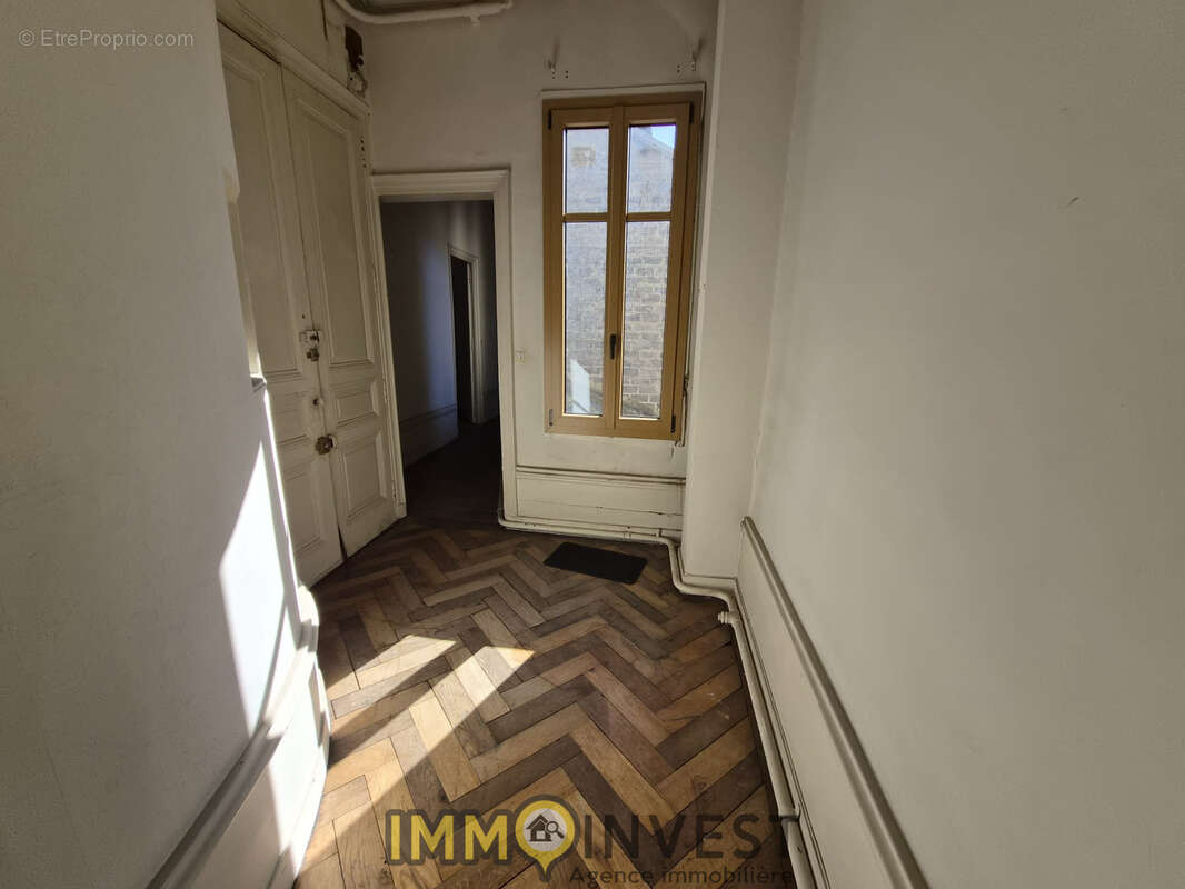Appartement Hôtel de Région - photo 6