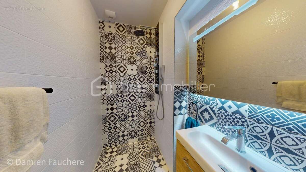 Maison à BOUSSY-SAINT-ANTOINE