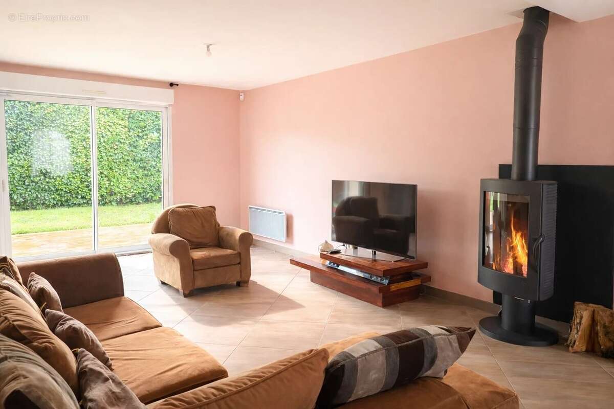 Maison à GRETZ-ARMAINVILLIERS