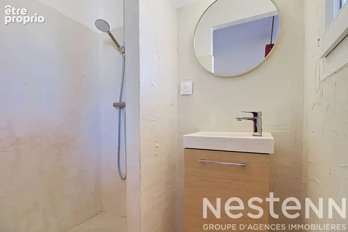 A VENDRE - Maison Vidauban 122 M² , 4 chambres, piscine, grand garage . - photo 12