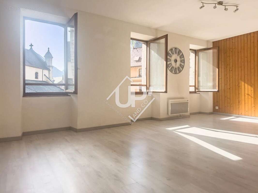 Appartement à THONES