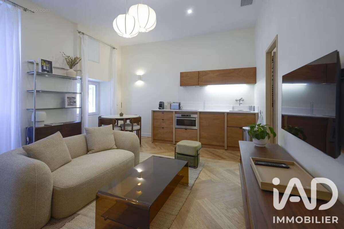 Appartement 41 m² à Marseille-7e  - photo 2
