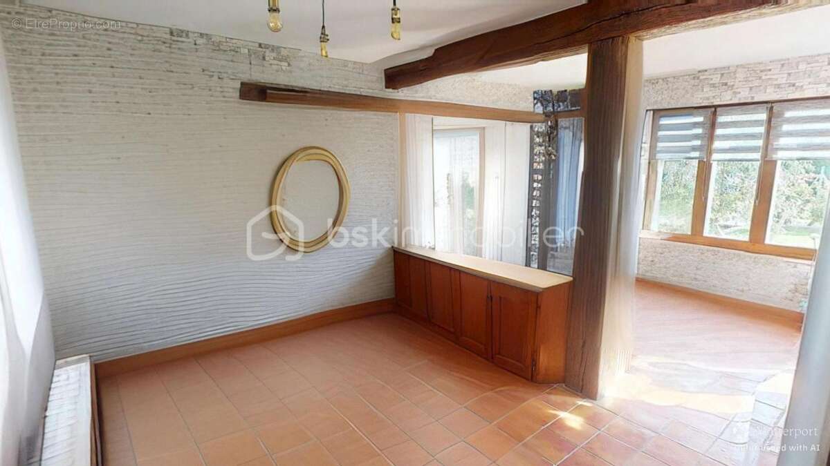 Maison à SAINT-DOULCHARD