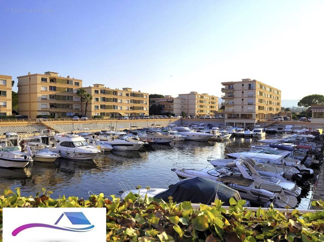 Appartement à MANDELIEU-LA-NAPOULE