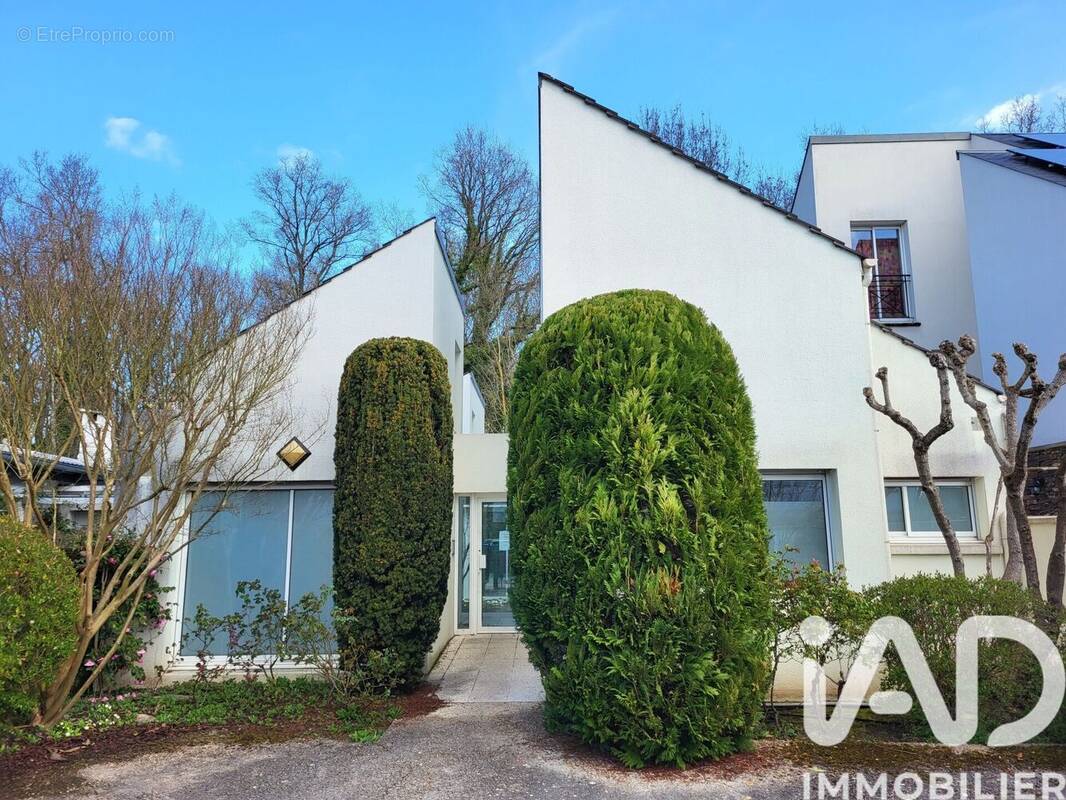 Photo 1 - Maison à SACLAY