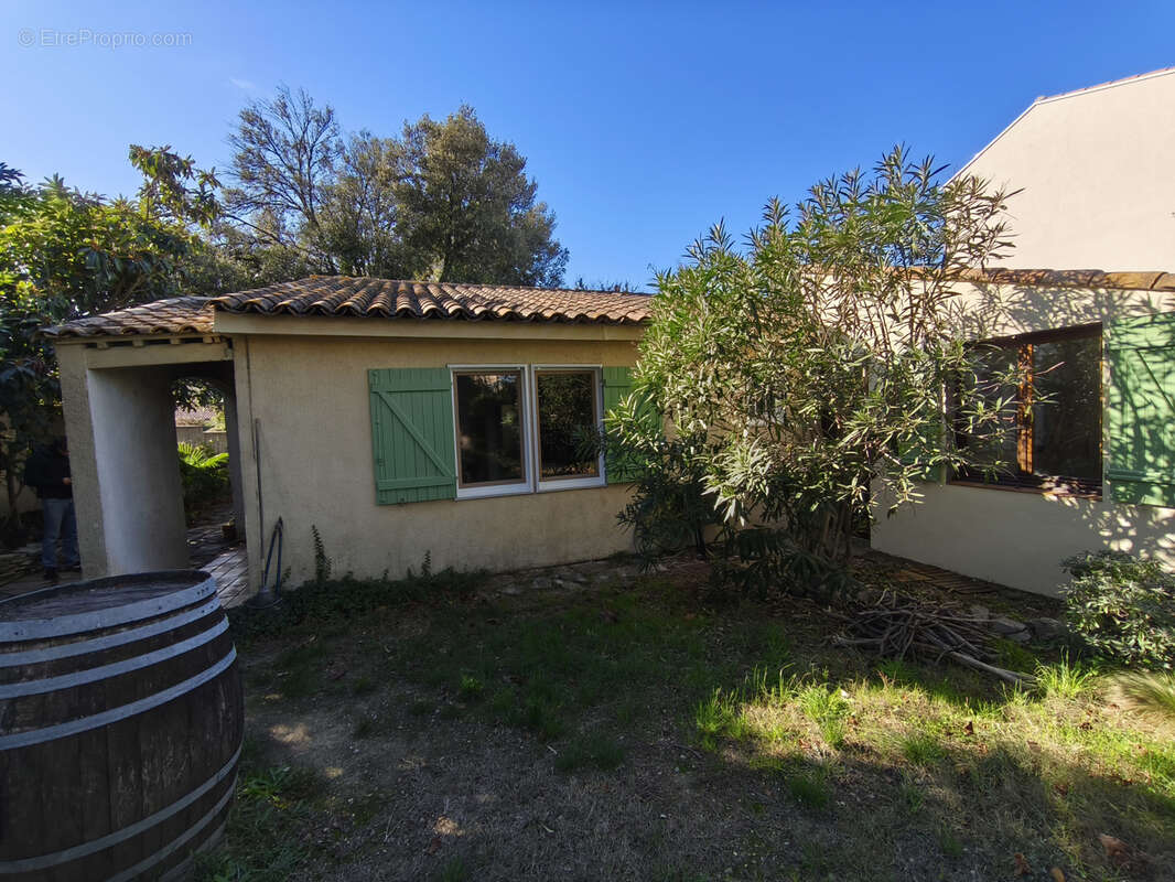 Maison à SAINT-JEAN-DE-VEDAS