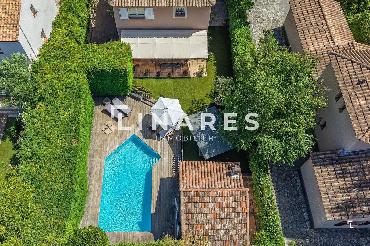 Maison à MARSEILLE-11E