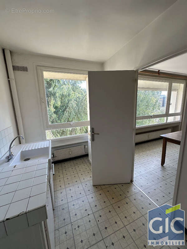 Appartement à HEROUVILLE-SAINT-CLAIR
