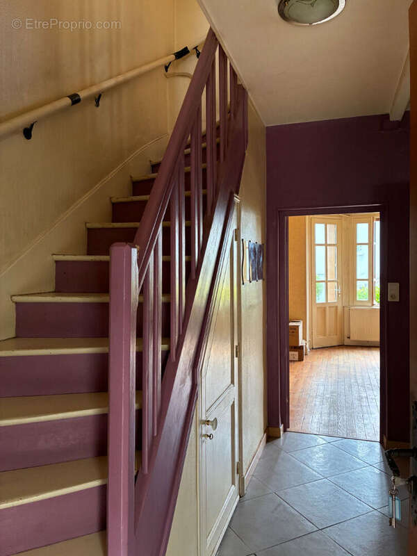 Maison à CHATENOY-LE-ROYAL