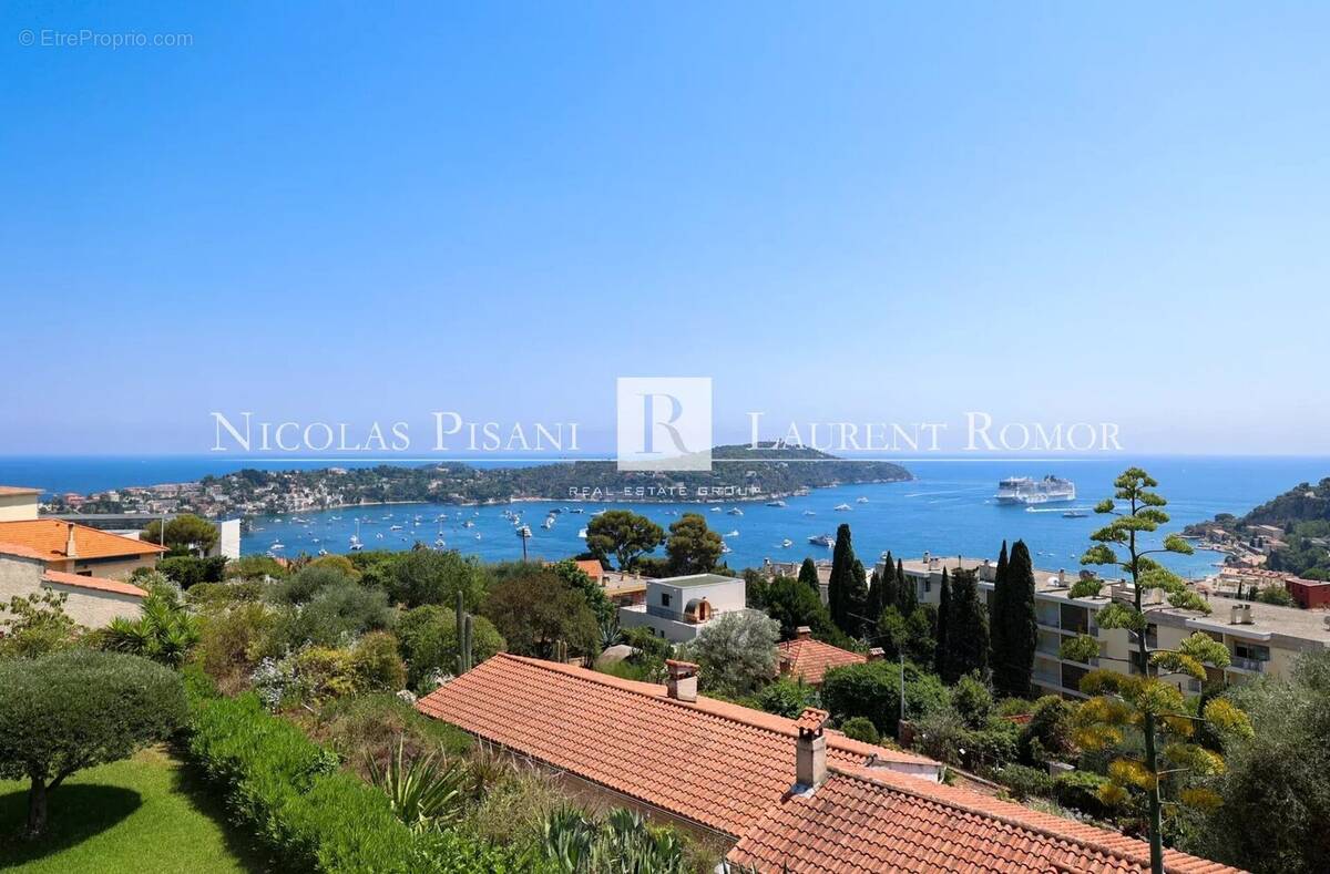Appartement à VILLEFRANCHE-SUR-MER