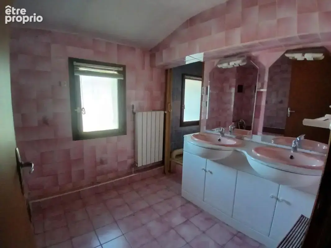 A saisir! ensemble immobilier   2 maisons, dépendances et te - photo 10