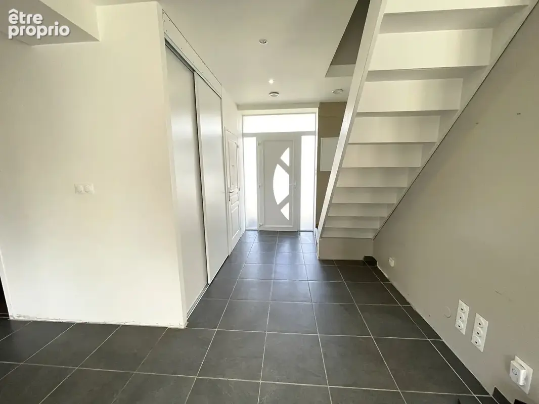 Maison familiale avec fort potentiel 152 m² sur terrain de 1 526 m²  Saint-Juéry - photo 5