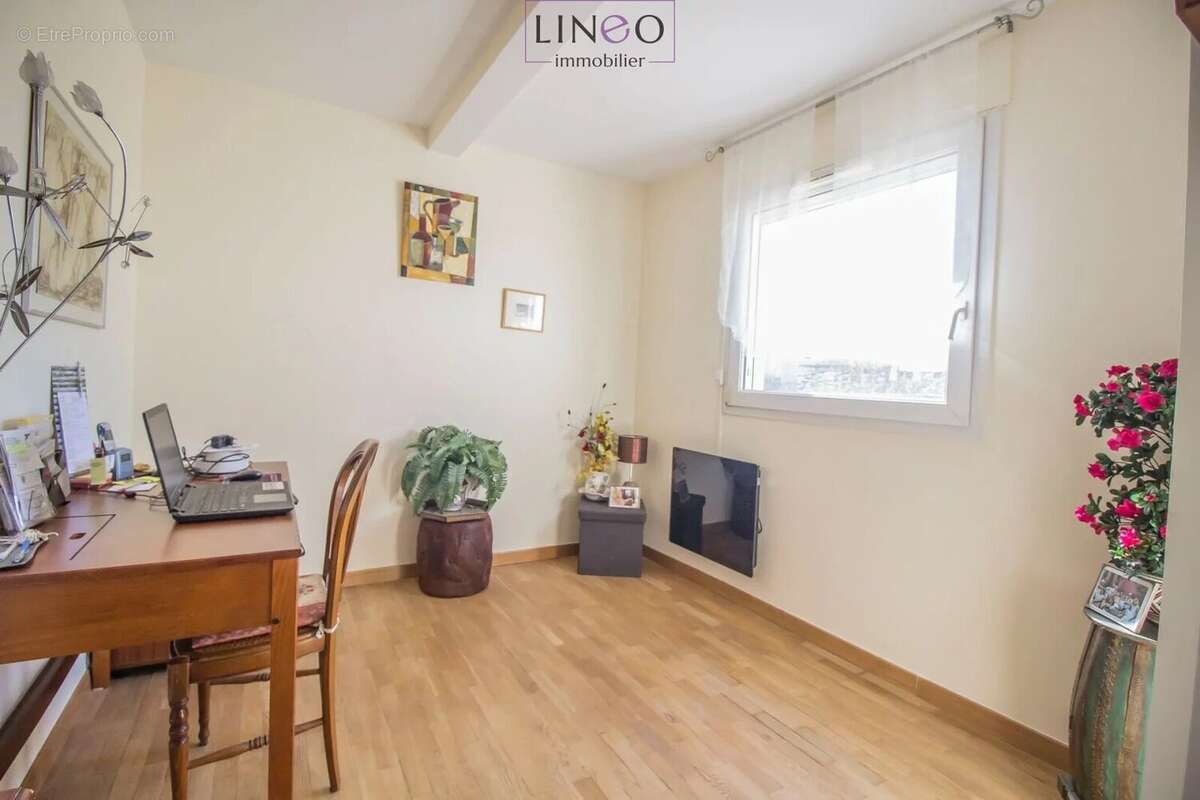 Appartement à CHOISY-LE-ROI
