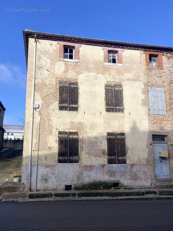 Maison à MONTAIGUET-EN-FOREZ