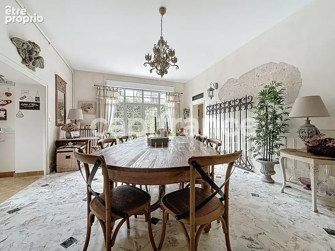 Maison d'exception, au coeur de Langeais 420 m², 8 chambres - photo 4